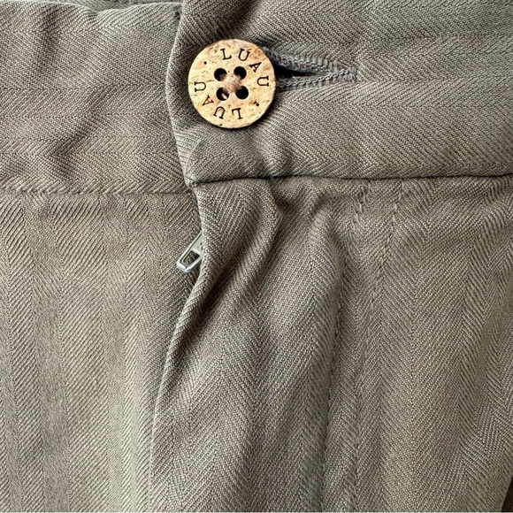 🔹5/$25🔹 Luau Men’s Green Brown 100% Silk Shorts. Inseam 8”. Size 36. - Picture 5 of 13